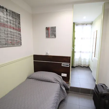 Szálloda Des Pyrenees Párizs