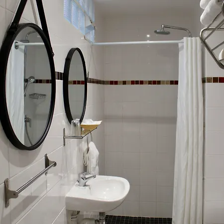 Des Pyrenees Párizs