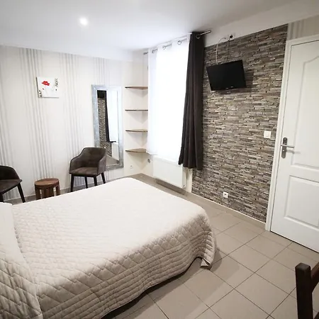 Des Pyrenees * Párizs