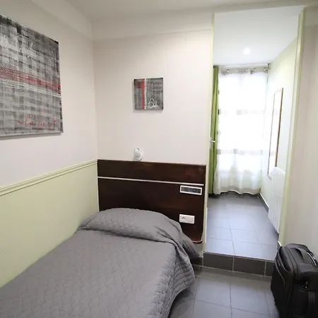 Des Pyrenees Párizs