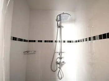 Hotel Des Pyrenees 3*