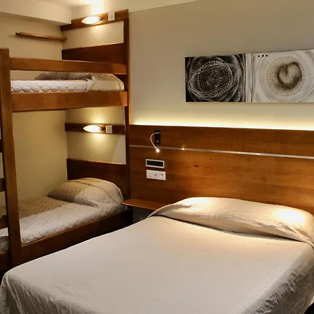 Hotell Des Pyrenees *