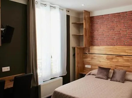 Hotel Des Pyrenees Paris