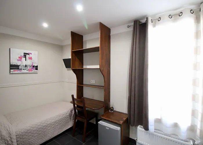 Des Pyrénées Hotel