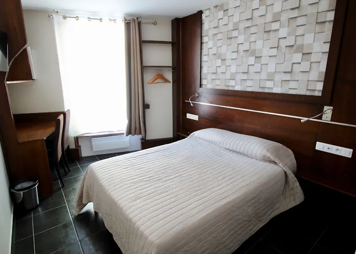 Des Pyrénées Hotel