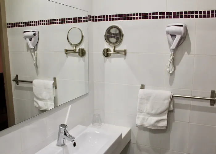 Des Pyrénées Hotel