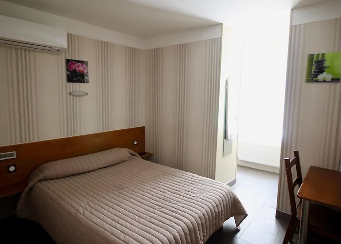 Des Pyrénées Hotel París