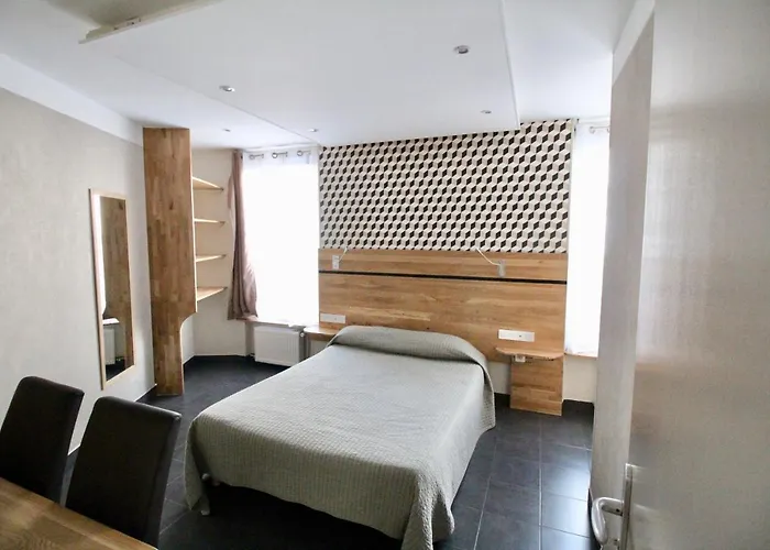 Des Pyrénées Hotel